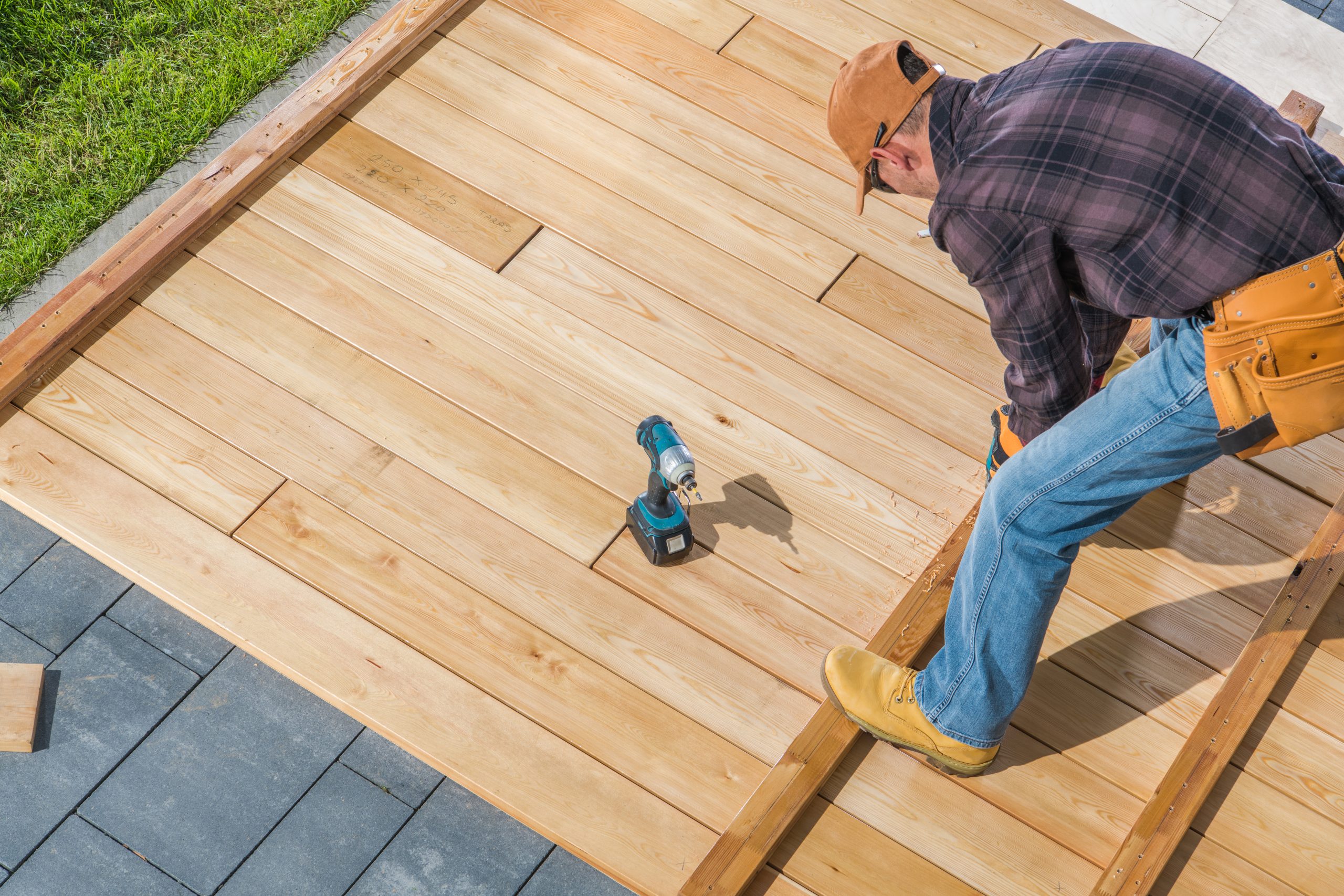 Easy Deck Repair: Hire The Best Contractors Today!